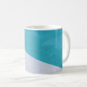 Mug Sol gris vide à côté de la piscine (Devant droit)
