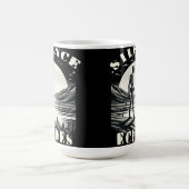 Mug Solitude éternelle : Un squelette qui traverse (Centre)