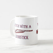 Mug Sorcière avec un boomstick 2 (Devant gauche)