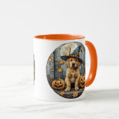 Mug Sorcière d'Halloween chiot Retriever doré citrouil (Devant droit)