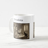 Mug Sorcière et chat noir faisant une potion Nom perso (Devant gauche)