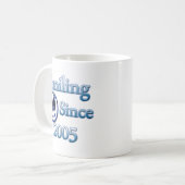 Mug Sourire depuis 2005 (Devant gauche)