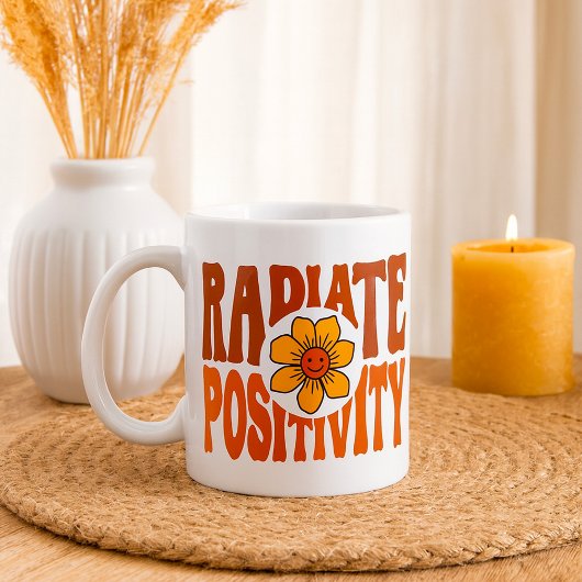 Mug Sourire Fleur Rétro Rayonner de Positivité