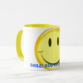MUG SOURIRE ! UN DIEU VOUS AIME ! ! (Devant gauche)
