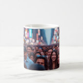 Mug "Sourires de rue bondée" (Centre)
