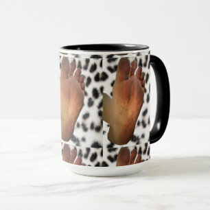 MUG SOUS SES PIEDS