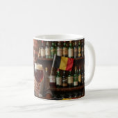 Mug Souvenir d'Hôte de Tavern Belge (Devant droit)