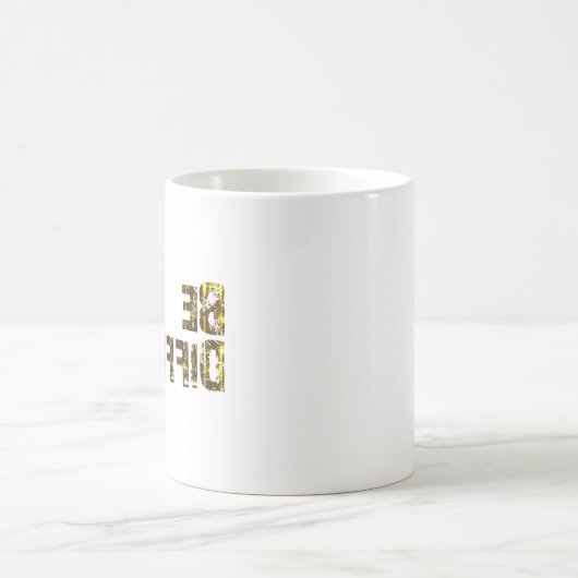 Mug Soyez différent Debout (Centre)