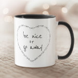 Mug Soyez gentil ou quittez le coeur floral simple Noi<br><div class="desc">Tout le texte peut être customisé. Faites savoir aux gens qu'ils ne sont pas les bienvenus avec une mignonne tasse à café Be Nice ou Go Away. Tout libellé est simple à personnaliser avec n'importe quelle citation inspirante, un dicton drôle, nom, initiales, ou tout autre texte de votre choix. Vous...</div>
