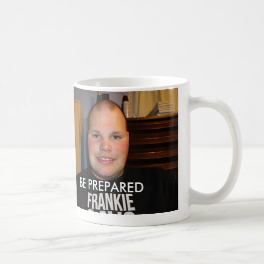 MUG SOYEZ PRÉPARÉ (Droite)