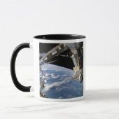 Mug Space Shuttle Atlantis et un vaisseau Soyuz (Gauche)