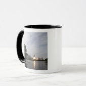 Mug Space Shuttle Endeavor se lève de 3 (Devant gauche)