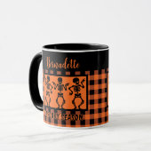 Mug Spooky Season Skeleton Trio Orange & Black Plaid  (Devant gauche)