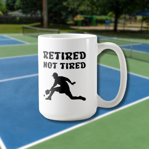 Mug Sports de pickball à la retraite, mais non fatigué