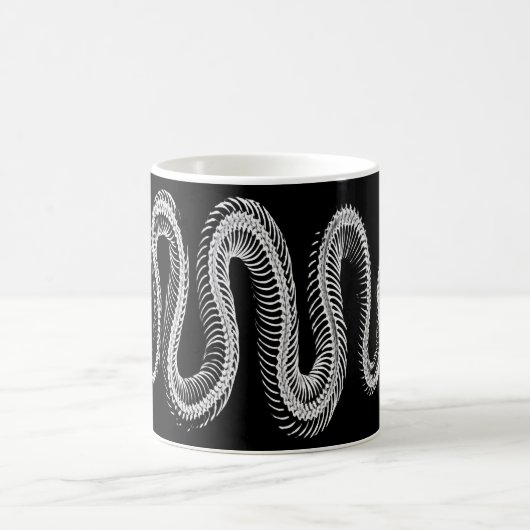 Mug Squelette de serpent glissant (Centre)