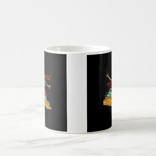 Mug Squelette de surf sur un (Centre)