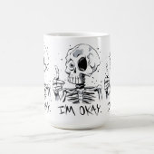 Mug Squelette drôle avec le message 'Je vais bien' (Centre)