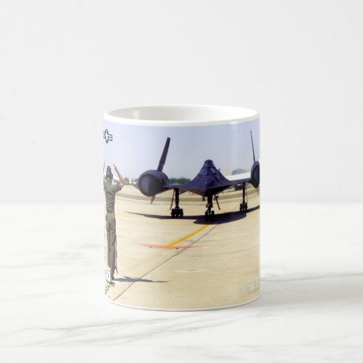 MUG SR-71B BLACKBIRD (Centre)