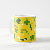 Mug St Patrick's Day Green shamrock shenanigans (Devant gauche)