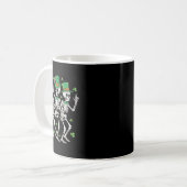 Mug St Patrick's Day Skeleton Dancing Skeletons Party (Devant gauche)