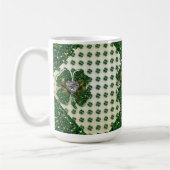 Mug St. Patrick's Sparkly Shamrock avec coeur (Gauche)