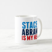 Mug Stacey Abrams est mon héros (Devant droit)