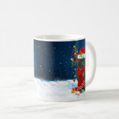 Mug Staffordshire Bull Terrier en neige avec Noël (Devant droit)