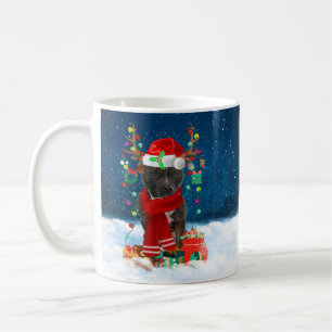 Mug Staffordshire Bull Terrier en neige avec Noël