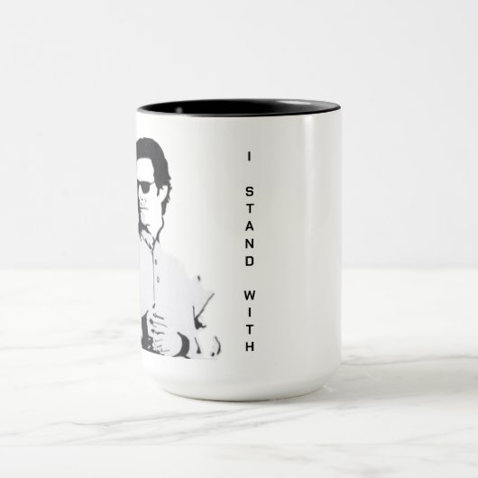 MUG STANT AVEC KHAN (Centre)