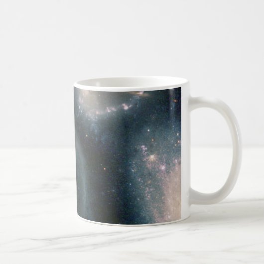 Mug Star Clusters naît parmi les Galaxies en interacti (Droite)