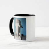 Mug Statue d'Artemis avec les chiens de chasse, c.AD (Devant gauche)