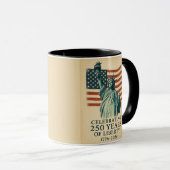 Mug Statue de la Liberté 250e anniversaire sur drapeau (Devant droit)