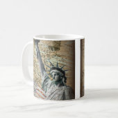 Mug Statue de New York de manuscrits de la liberté (Devant gauche)