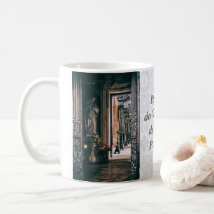 Mug Statue de Sainte-Rita de Cascia dans le Palais Maf