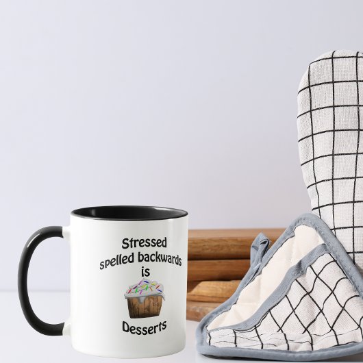 Mug Stressed épelé à l'envers est desserts