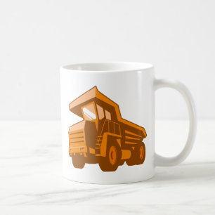 Mug style d'angle faible de camion d'extraction rétro
