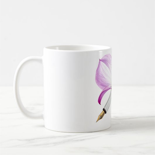 Mug stylo blanc avec ruban rose (Gauche)