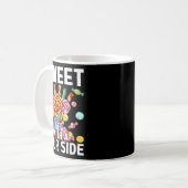 Mug Sucré avec un côté aigre drôle patch de bonbons dé (Devant gauche)