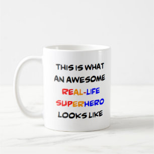 Mug super grand café super-héros de la vie réelle