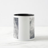 Mug Super typhon Wipha (Centre)