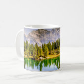 Mug Superbe vue Pittoresque sur les Dolomites en Itali (Devant gauche)