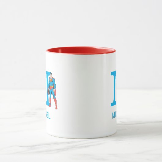 Mug Superman Standing | Ajouter votre monogramme et vo (Centre)