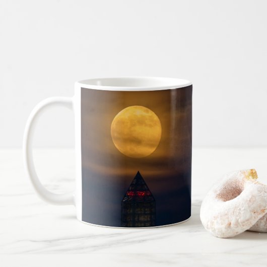 Mug Supermoon au-dessus du monument de Washington (Avec donut)