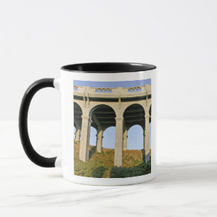 Mug Supports en arc du pont Patterson Memorial
