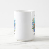 Mug Surévalué ? Aquarelle célébrant la Journée de la m (Centre)