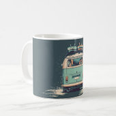 Mug Surf Van Splash – Camionnette Rétro de Plage (Devant gauche)