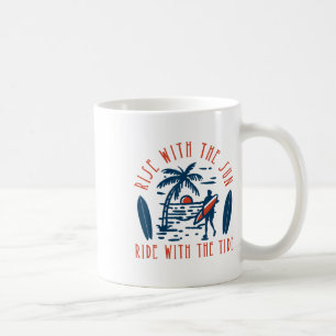 Mug Surfant Cavalier de surf Lever avec le soleil Roul