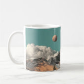 Mug Surreal UFO Over Rustic House (Gauche)