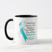 Mug Survivant fort de soutien de cancer du col de (Gauche)