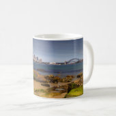 Mug Sydney Australia Skyline, de Bradleys Head (Devant droit)